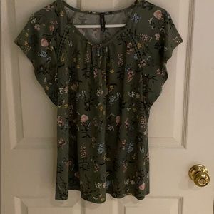 Women’s Green Blouse